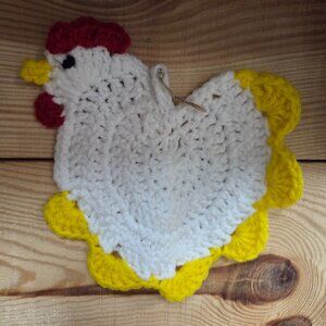 Crochet chicken potholder